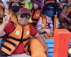 Nha Trang dán mã QR quảng bá du lịch dịp lễ 30-4