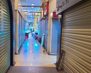 Có tiền tôi sẽ đi mua sắm