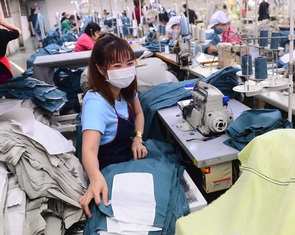 Giảm thuế, giãn nợ: Doanh nghiệp được 'thở' đúng lúc