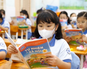 Ngăn chặn lợi ích nhóm trong biên soạn sách giáo khoa