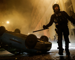 Bạo loạn ở Pháp: tâm điểm những đứa trẻ tuổi 17