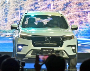 Honda BR-V giá từ 661 triệu đồng, nhiều công nghệ an toàn nhất phân khúc