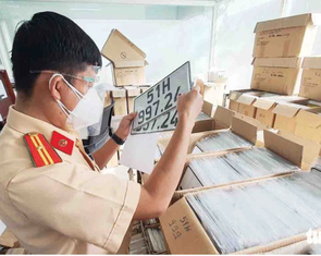 Sau 15-8, bán xe không nộp lại biển số, đăng ký sẽ bị phạt