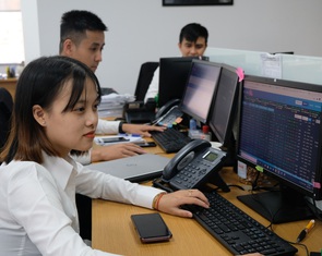Chứng khoán nóng, nhiều cổ phiếu tăng giá hơn 20% trong  một tuần
