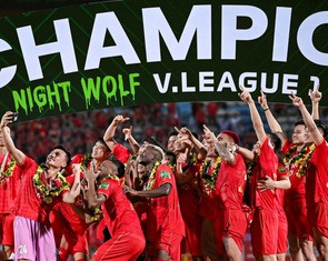 Những hình ảnh ấn tượng trong ngày Công An Hà Nội vô địch V-League