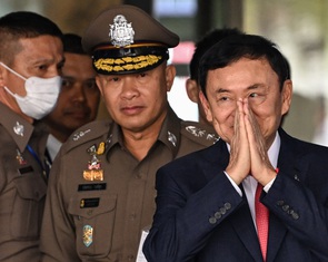 Ông Thaksin đang chuẩn bị xin hoàng gia ân xá