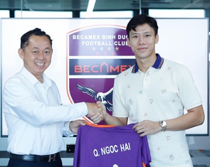 Quế Ngọc Hải chính thức gia nhập CLB B.Bình Dương