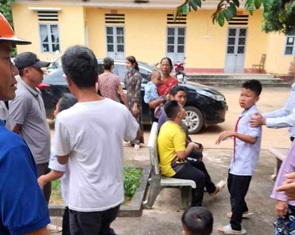 Nổ bóng bay ngày khai giảng, 7 học sinh bị bỏng