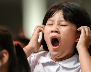 Hình ảnh ngộ nghĩnh, hài hước của học sinh trong lễ khai giảng