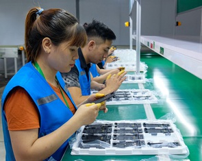 Thất nghiệp giảm nhiệt, số có việc làm đã tăng