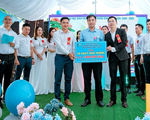 Đạo Thầy Trò - Kỳ 5: Thầy cô ơi, chúng em đã về đây!