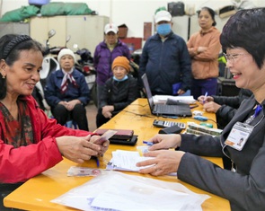 Khi dân số vượt 100 triệu người: Cơ hội nào cho lao động lớn tuổi?