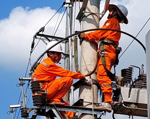 Miền Bắc có thể thiếu điện ít nhất 1.200 MW, Bộ Công Thương chỉ đạo ứng phó ra sao?