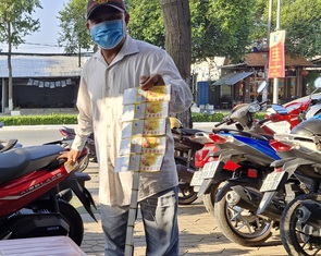 Hội đồng Xổ số kiến thiết khu vực miền Nam: Các đại lý phải cho người bán lẻ trả vé số ế