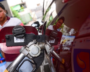 Giá xăng dầu tăng, diesel 0.05S đạt 18.917 đồng/lít