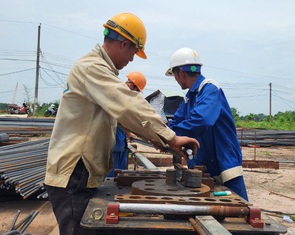 Giải ngân đầu tư công dưới mức trung bình, 54 bộ ngành, địa phương bị Thủ tướng phê bình