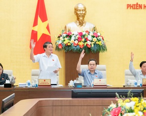 Thống nhất điều chuyển hơn 7.300 tỉ đồng vốn đầu tư công để đẩy nhanh giải ngân