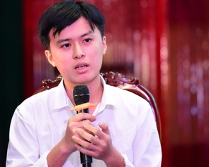 'Mẹ tôi ung thư nuôi 7 người già, trẻ nhỏ, tôi tên Hận nhưng lòng hạnh phúc vì được tiếp sức'
