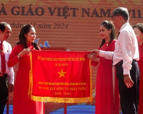 Kỷ niệm 90 năm thành lập ngôi trường có 'Niệm sư từ' ở TP.HCM