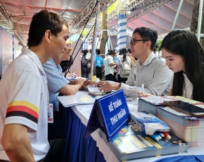 82% doanh nghiệp Việt dự kiến tăng lương trong năm 2025