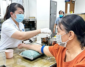 Già hóa dân số, mỗi người có 10 năm sống với bệnh tật