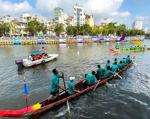 Phường Nhiêu Lộc phát triển du lịch đường thủy, phố ẩm thực và kinh tế ven kênh