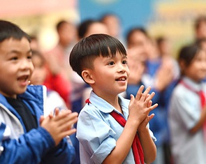 Thầy trò Làng Nủ háo hức đợi Phở yêu thương đến đúng Ngày của phở 12-12