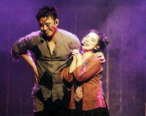 Nhạc sĩ Dương Cầm: 'Chí Phèo hay hơn Romeo và Juliet nhiều'