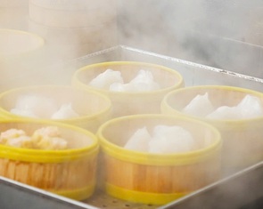 Nếm dimsum, bánh bao, mì bò Đài Loan cùng đủ món Mỹ vị mì và bánh ở Lễ hội ẩm thực Chợ Lớn