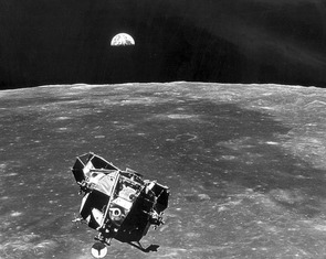 NASA lại hoãn đưa người lên Mặt trăng