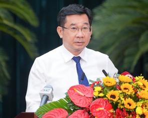 Năm 2025 TP.HCM phấn đấu tăng trưởng 10%, tinh gọn bộ máy được đưa vào chủ đề năm