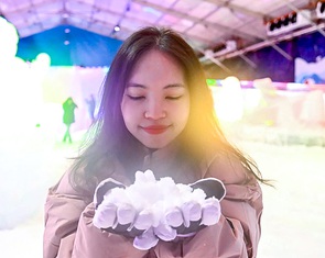 Trượt băng, nghịch tuyết, tận hưởng cái lạnh -10 độ C mùa Giáng sinh tại TP.HCM