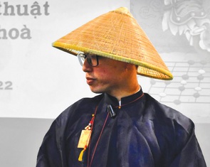 Chuyện người Việt kể và cộng đồng Việt Sử Liên Minh