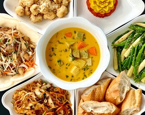 Vì sao lễ Phật quanh năm, không bằng rằm tháng giêng?