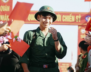 Nhiều anh em song sinh ở Đồng Nai viết đơn tình nguyện nhập ngũ