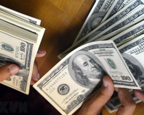 Giá USD ‘chợ đen’ bất ngờ hạ nhiệt