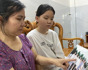 Trao học bổng toàn phần cho con cựu binh Gạc Ma