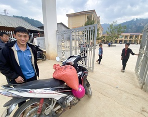 Chậm cấp gạo hỗ trợ, nhiều trường học ở vùng cao Yên Bái phải vay gạo để nấu ăn cho học sinh