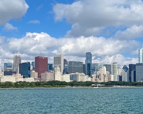Xả súng hàng loạt ở Chicago, bé 8 tuổi chết, 10 người bị thương