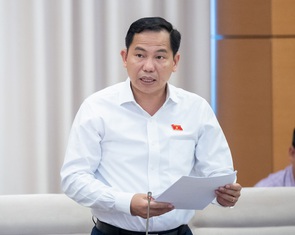 Đơn hàng chuyển qua Shopee, Lazada, TikTok… hàng tỉ USD/tháng, có nên miễn thuế VAT?