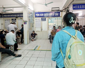 Khi nào hết nạn lên bàn mổ rồi lại hoãn vì thiếu vật tư?