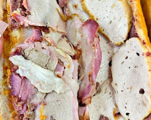 Bánh mì Trạng có phải là phiên bản nhái của bánh mì Huỳnh Hoa?