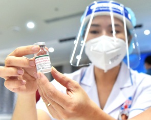 Bộ Y tế: Việt Nam đã tiêm 70 triệu liều vắc xin COVID-19 của AstraZeneca an toàn, hiệu quả