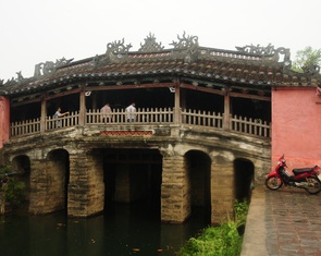Quảng Nam yêu cầu kiểm tra hồ sơ trùng tu Chùa Cầu
