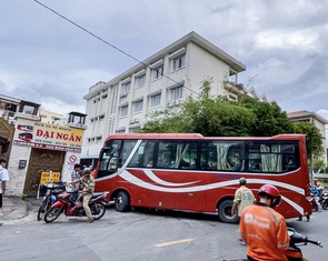 Vụ nhà xe Đại Ngân lập ‘bến cóc’: Sở Giao thông vận tải TP.HCM nói có, quận 5 nói không