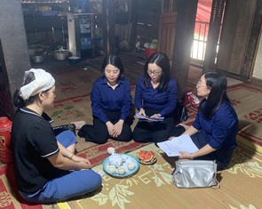 Công ty bảo hiểm giải quyết nhanh cho nạn nhân vụ cháy nhà trọ ở Trung Kính