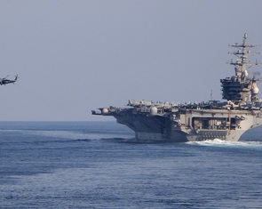 Houthi tấn công tàu sân bay Mỹ Eisenhower