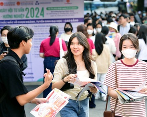 Hàng trăm trường đại học tham dự Ngày hội Lựa chọn nguyện vọng xét tuyển đại học 2024
