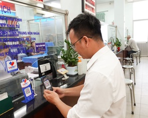 Ưu tiên mở rộng thanh toán số khi sử dụng dịch vụ hành chính công