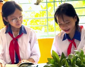 Học bổng Chắp cánh ước mơ: Chỉ mong đường học bớt chông chênh